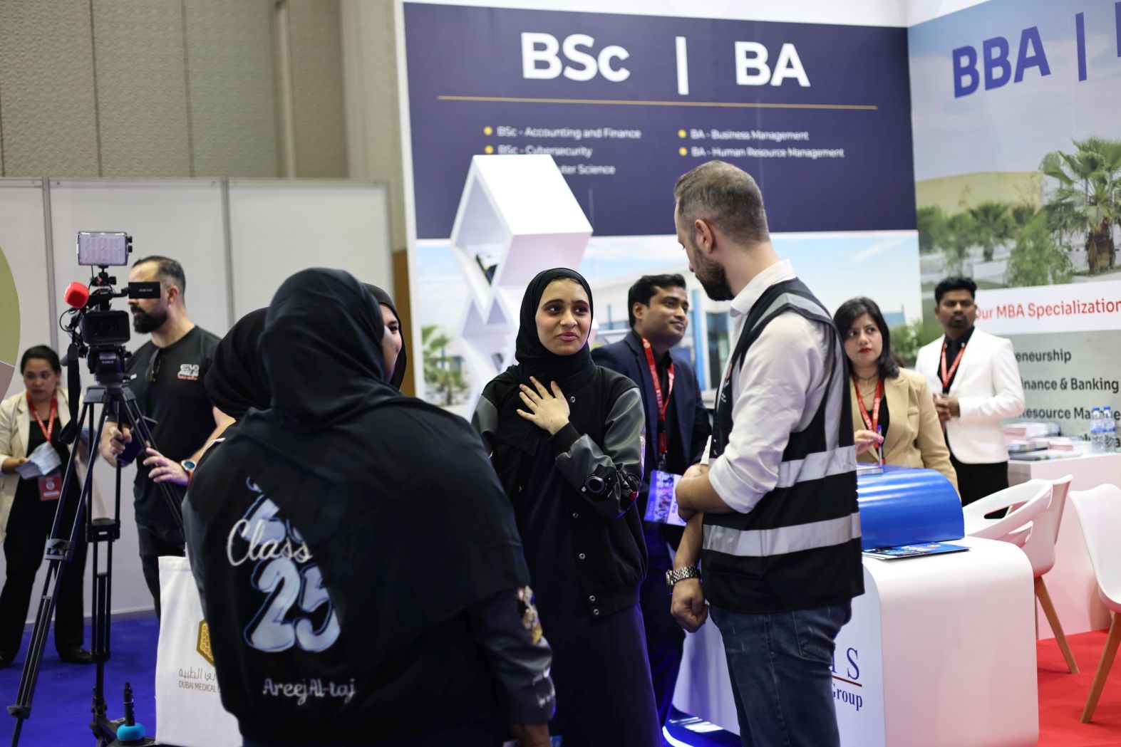 Financial aid and scholarship opportunities were available for eligible students enrolling through GETEX.